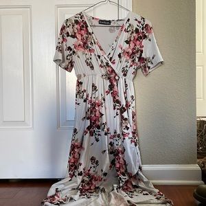 High Low Maturity dress Size medium, by Duetime maternity